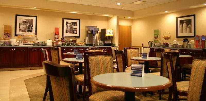 Hampton Inn & Suites Aberdeen/Apg South Edgewood Étterem fotó
